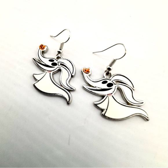 Disney Nightmare Before Christmas Zero Earrings Ghost Dog Halloween - Picture 2 of 4